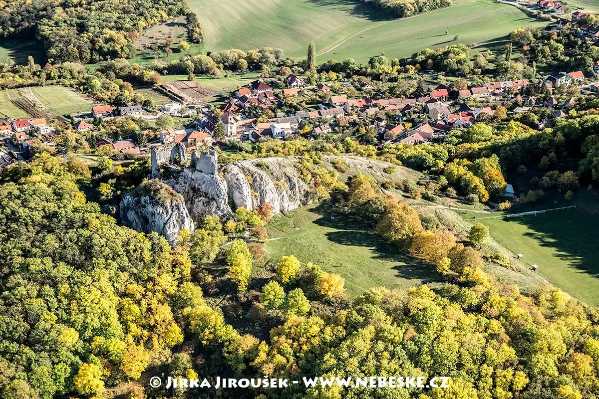Sirotčí hrádek